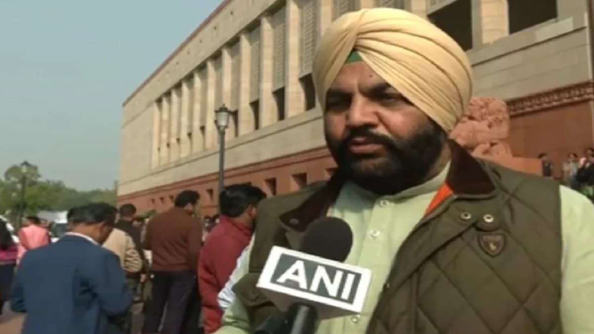 'शुक्र है...नहीं तो ये मुझे खालिस्‍तानी बना देते', संसद में शख्‍स को दबोचने वाले जांबाज MP ने आखिर क्‍यों कही ये बात