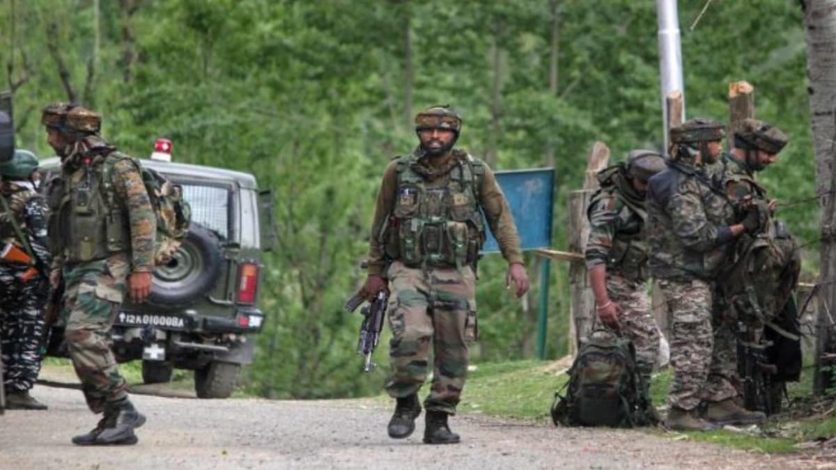 Jammu Kashmir Army जम्मू-कश्मीर में सेना को मिली बड़ी कामयाबी, लश्कर का एक आतंकी मारा गया, तलाशी अभियान जारी