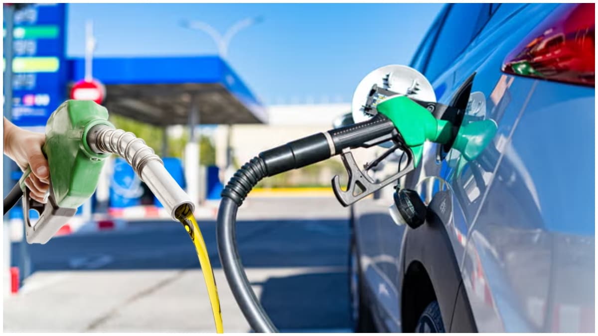 Petrol Diesel Price: कहीं घटे दाम तो कहीं हुई बढ़ोतरी! जानें आपके शहर में पेट्रोल-डीजल सस्ता हुआ या नहीं?