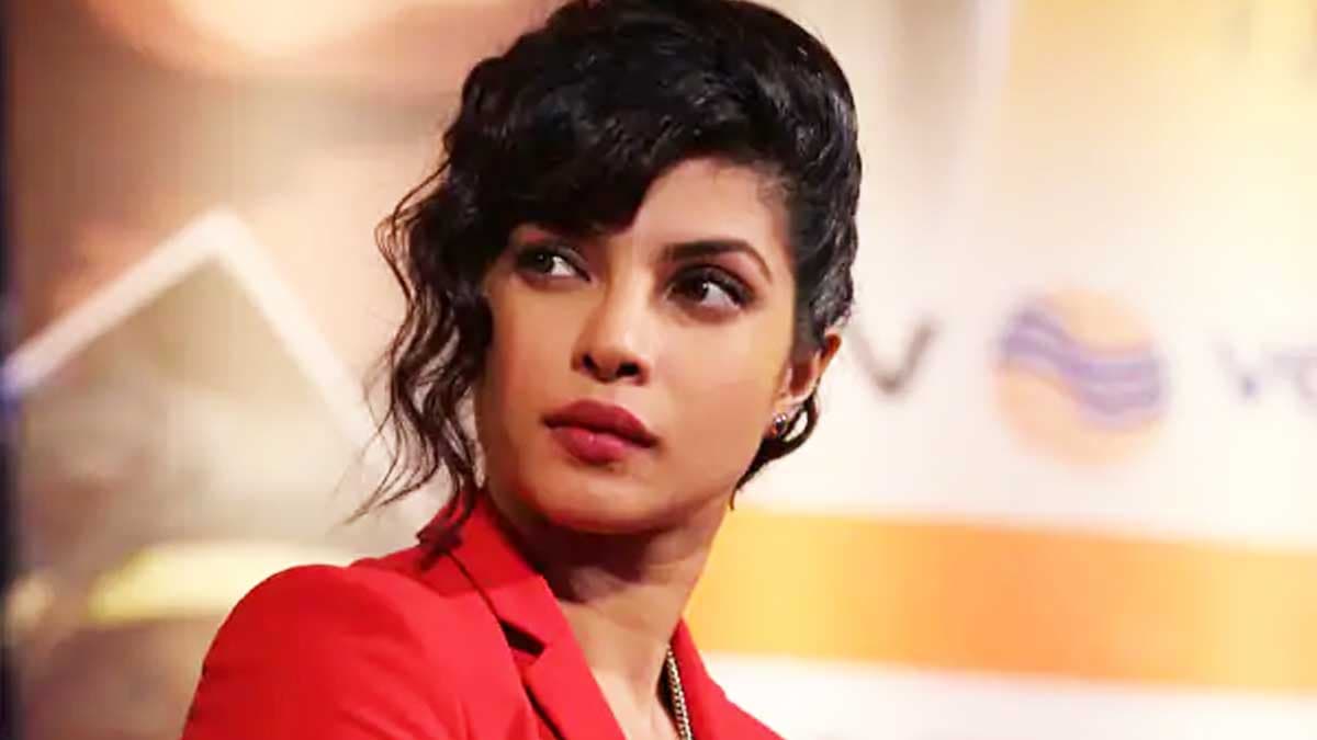 Rashmika-Alia के बाद अब देसी गर्ल हुई Deepfake का शिकार, वायरल हो रहा Priyanka Chopra का वीडियो