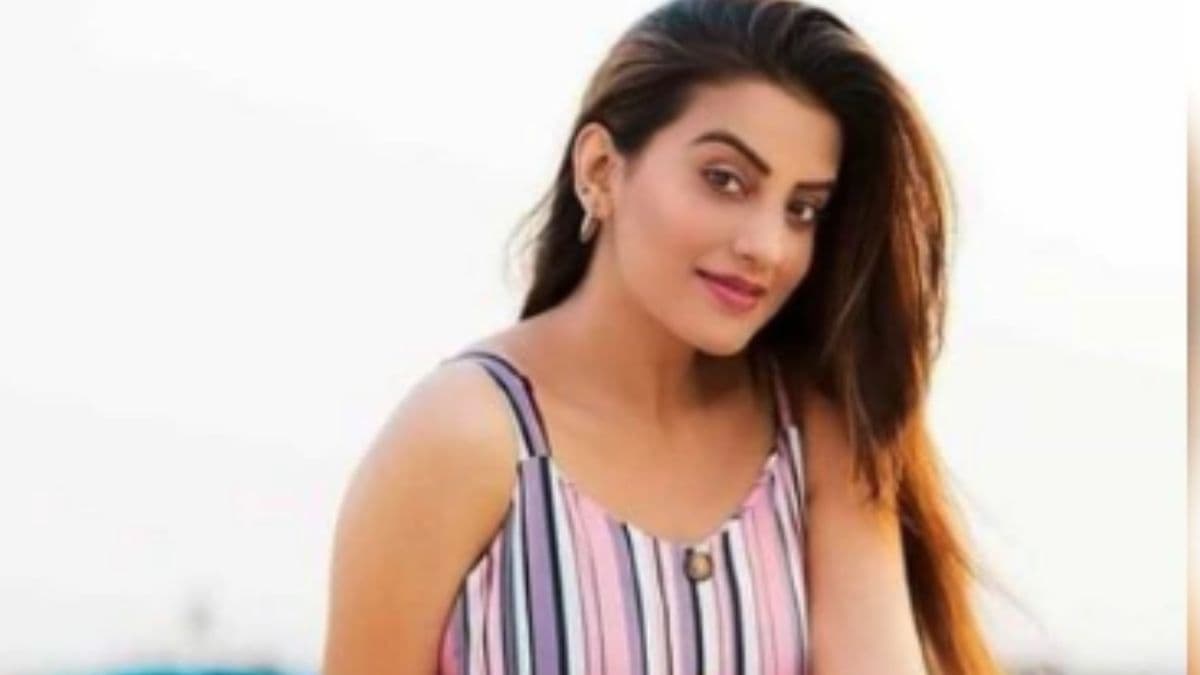 'मेरा दिल तेरा दीवाना' पर बलखाती दिखीं Akshara singh, रातों रात वायरल हुआ वीडियो