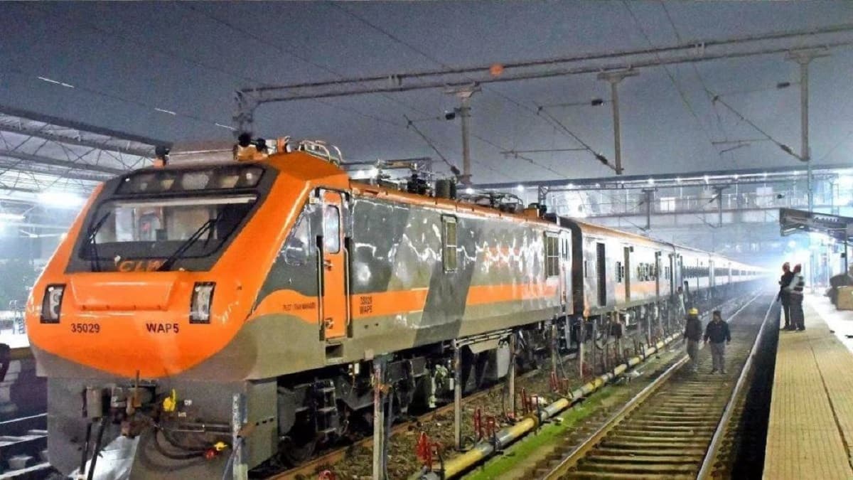 Darbhanga To Ayodhya सिर्फ 13 घंटे में पहुंचेंगे, 12 स्टेशनों पर रुकेगी ट्रेन, फ्री सफर और खाने-पीने की व्यवस्था