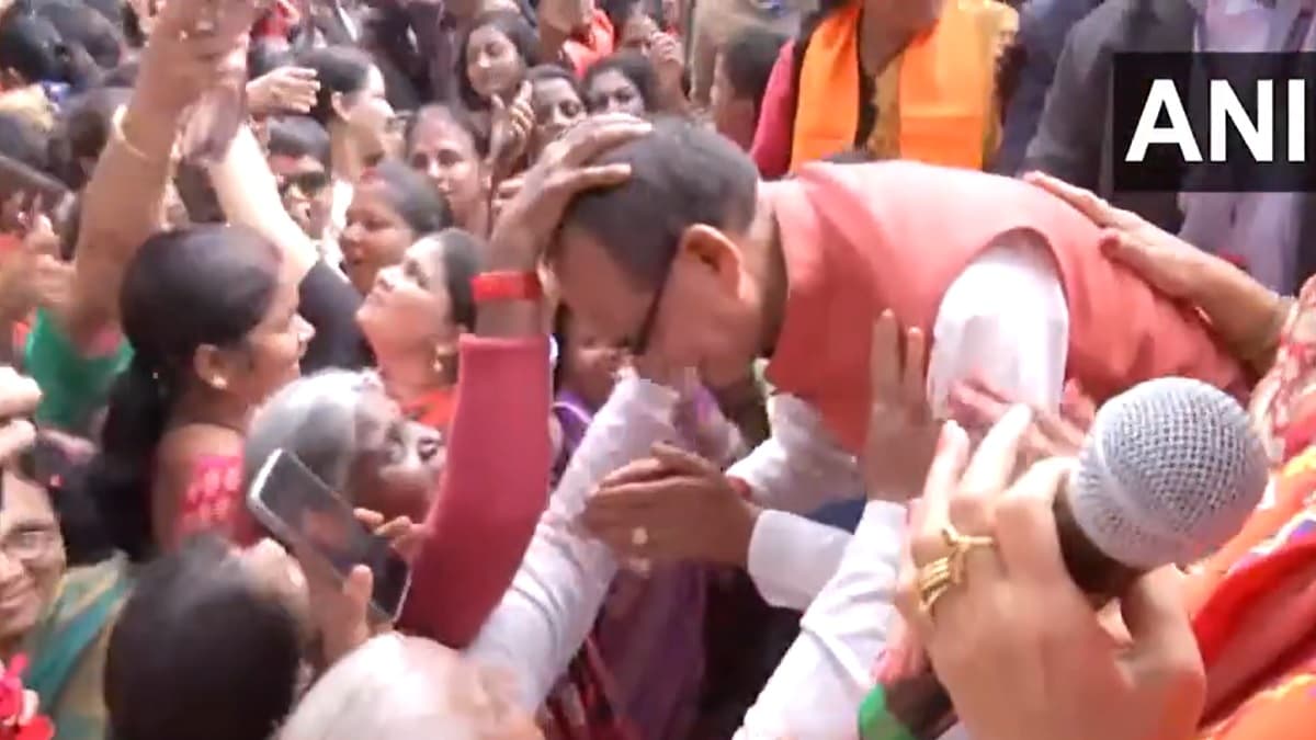 मध्य प्रदेश में गेम चेंजर बनी यह योजना, सिंधिया बोले- कांग्रेस लड्डू बना रही थी, लेकिन हम...