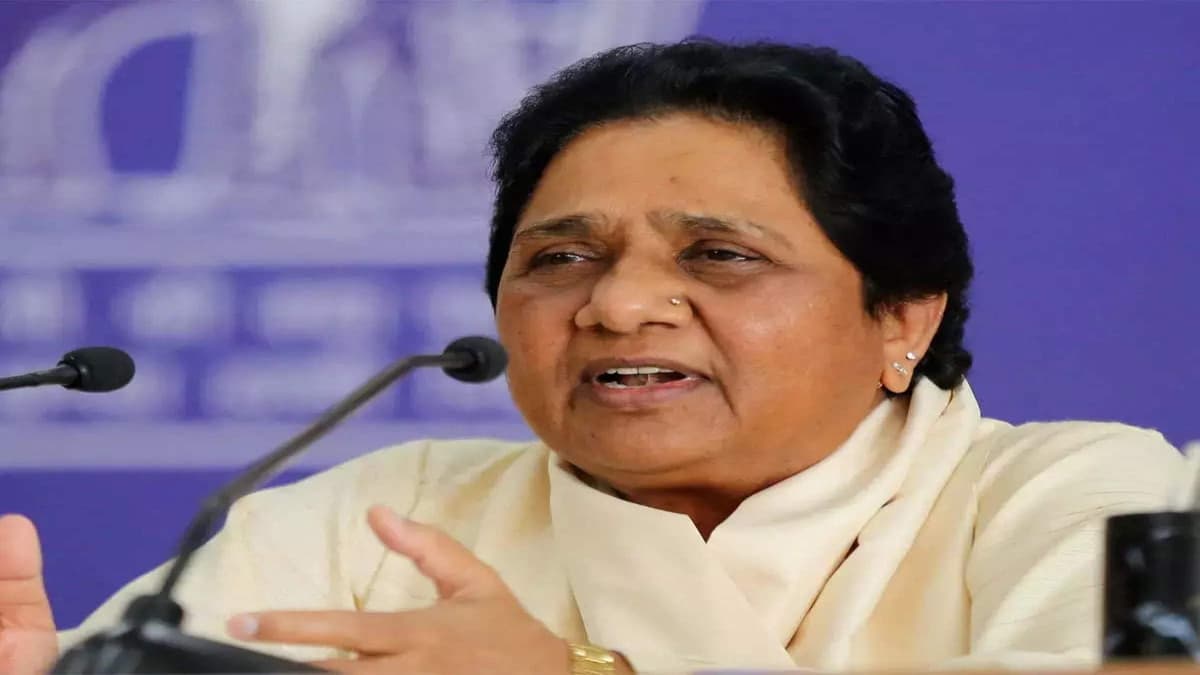 सोशल इंजीनियरिंग पर फोकस BSP चीफ, क्या मायावती का नया फॉर्मूला 2024 में करेगा करिश्मा?