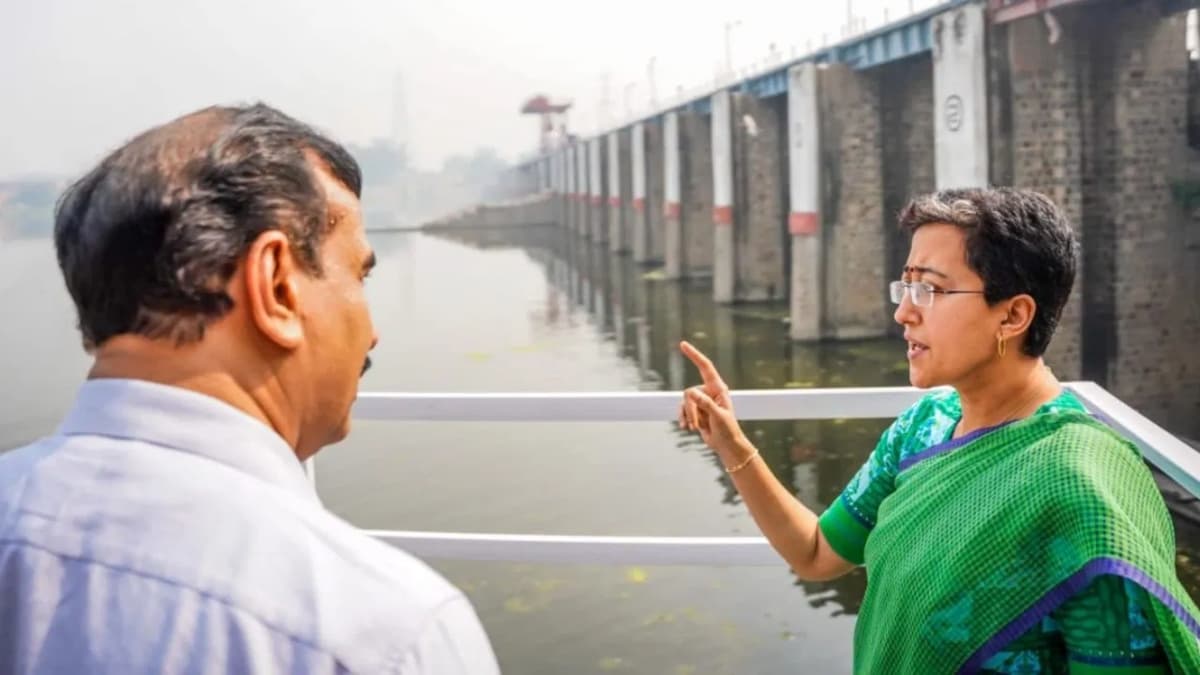 दिल्ली में फिर हो सकती है पानी की किल्लत, अमोनिया ट्रीटमेंट प्लांट में हो रही देरी, जल मंत्री ने दिए निर्देश