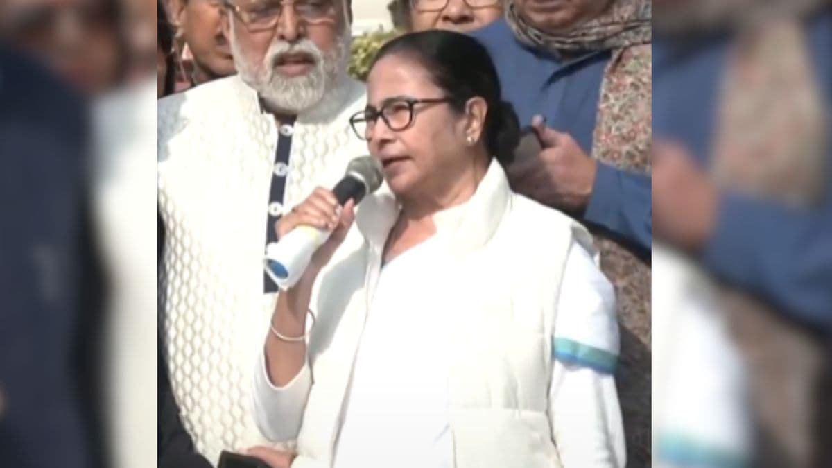 Jagdeep Dhankhar Mimicry Row: मिमिक्री विवाद पर ममता बनर्जी ने कहा- अगर राहुल गांधी ने वीडियो रिकॉर्ड नहीं किया होता तो...