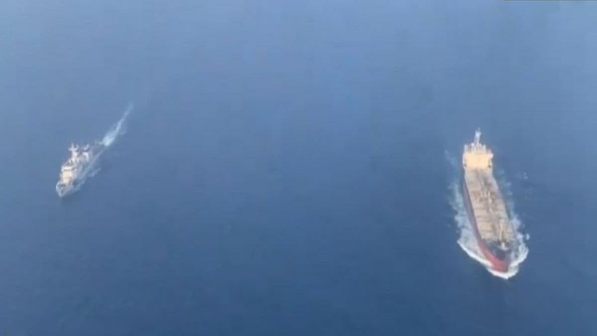 Mumbai Port पहुंचा Merchant Ship MV Chem Pluto, दो दिन पहले अरब सागर में ड्रोन हमले का हुआ था शिकार