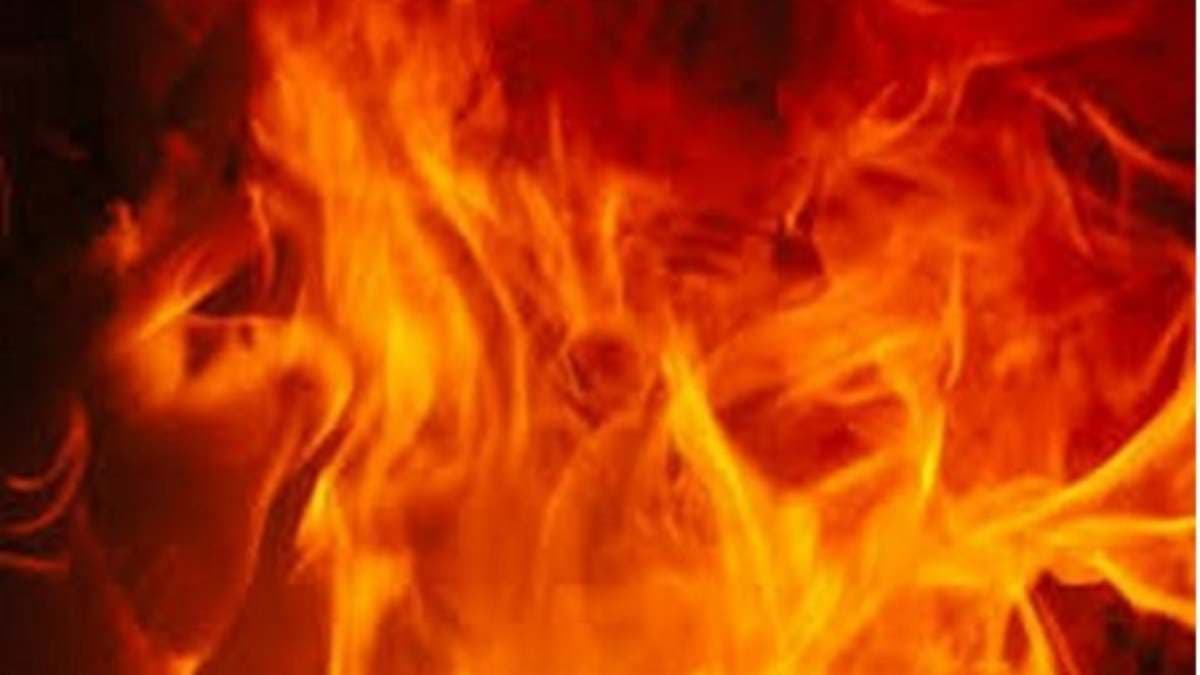 Fire Incident: चीन में स्कूल के हॉस्टल में बड़ा हादसा, आग लगने से 13 लोगों की मौत