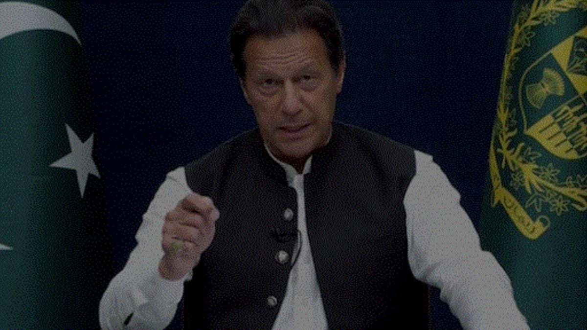 Imran Khan: चुनाव से पहले इमरान खान को बड़ा झटका, पाकिस्तान के पूर्व प्रधानमंत्री को 10 साल जेल की सजा