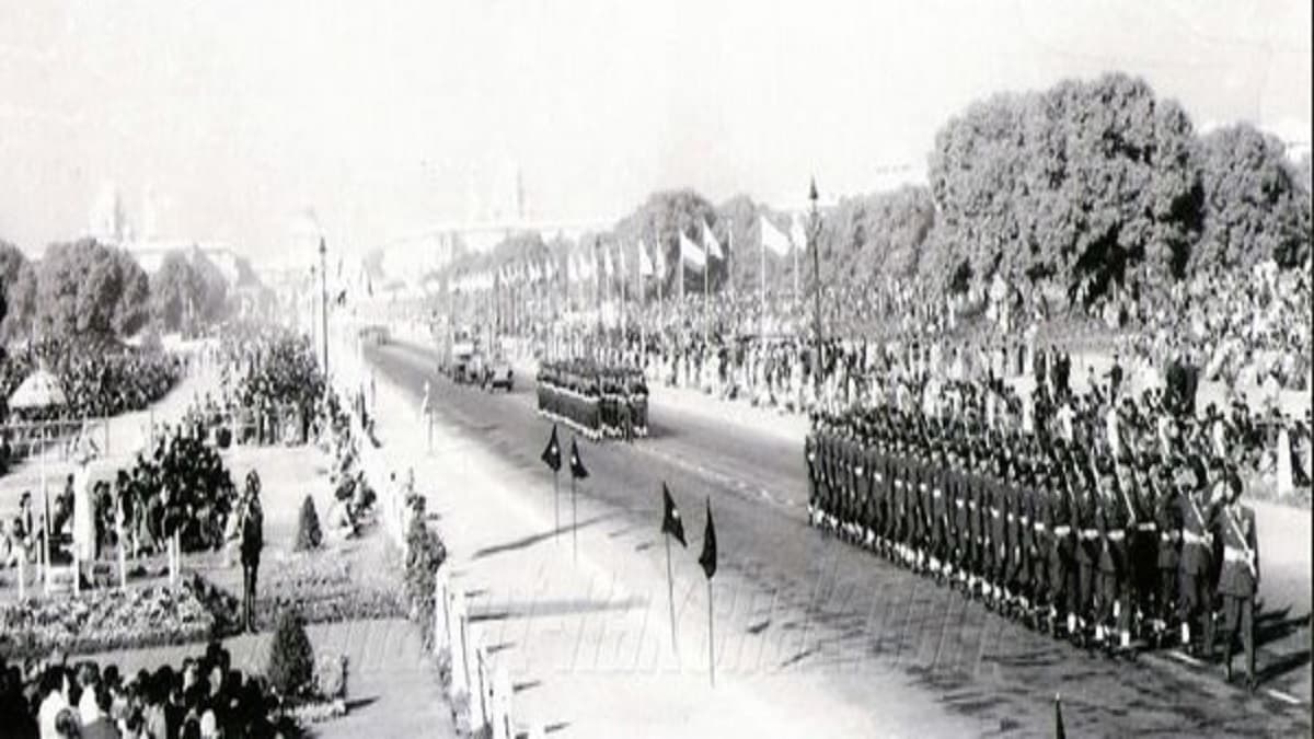 RSS के साथ पंडित नेहरु का मार्च, फिर भी क्यों फीकी रही थी 1963 Republic Day की परेड?