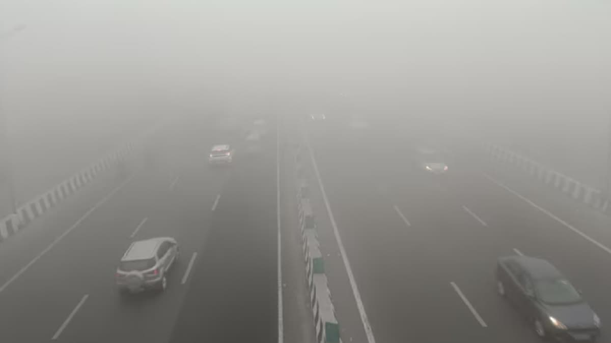 IMD Weather Update: दिल्ली-NCR में कोहरा, 10 राज्यों में बारिश-बर्फबारी का अलर्ट, आज कैसा रहेगा मौसम?