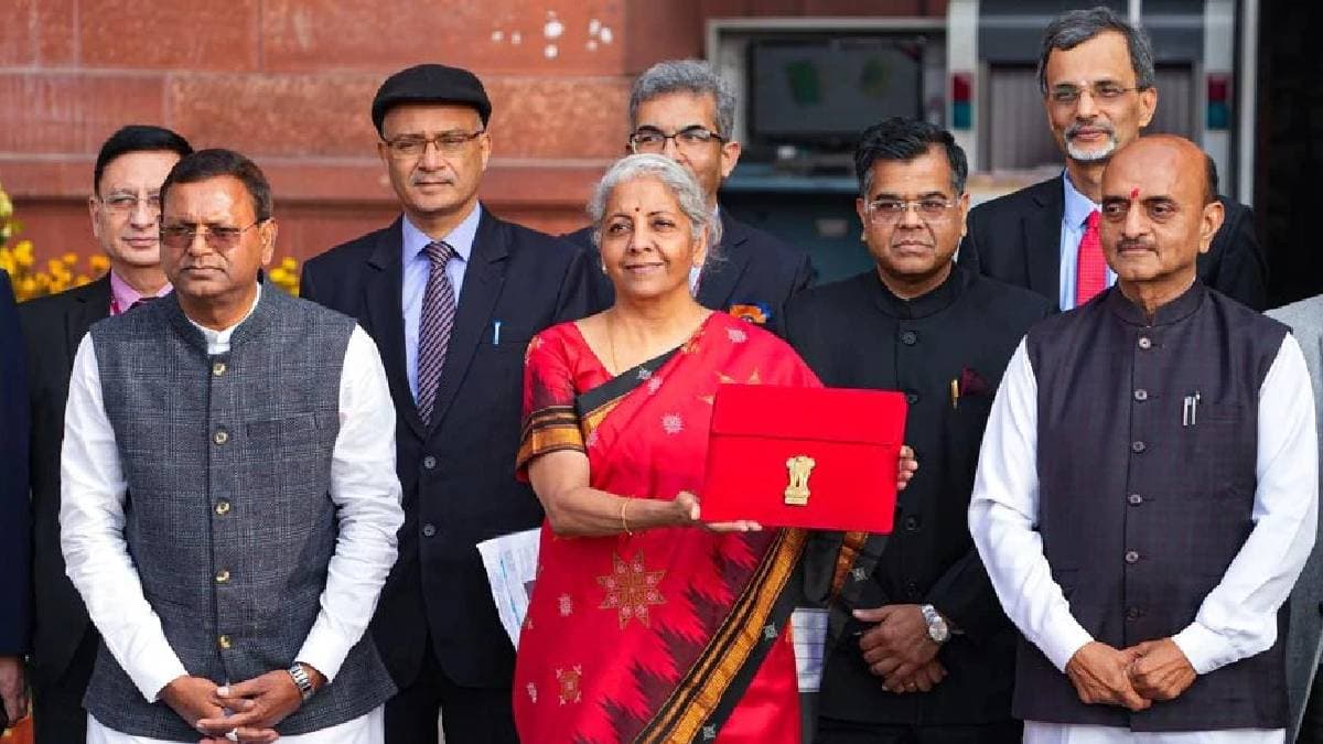 Union Budget 2024: मोदी सरकार 2.0 के आखिरी बजट से क्या चाहता है मिडिल क्लास, एक नजर विश लिस्ट पर