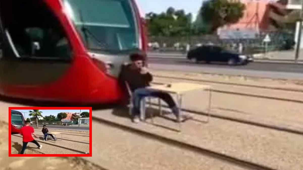 Tiktok Video के लिए ट्रैक के बीच बैठ रुकवा दी रेल, फ्लॉप हुआ खेल, अब पहुंच गया जेल