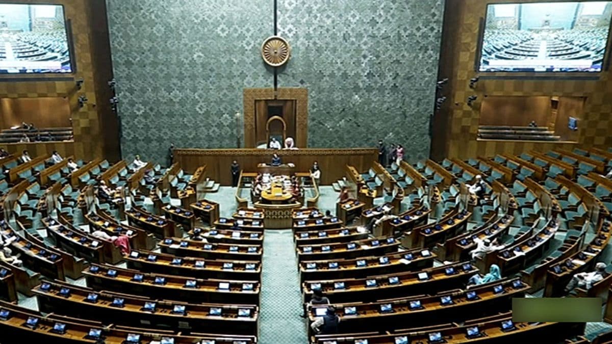 अमेरिका ने 3 साल में 48 भारतीय छात्रों को वापस भेजा, कारण भी नहीं बताया; TDP MP ने उठाया सवाल
