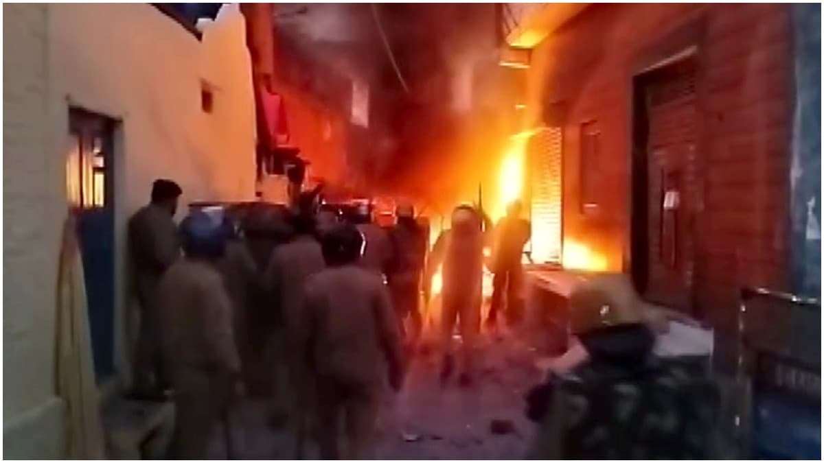 Haldwani Violence: 5 लोगों की गई जान, हिरासत में 50 संदिग्ध; हल्द्वानी में अब कैसे हैं हालात