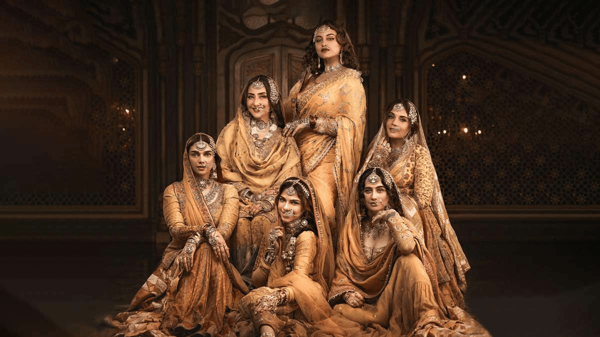 हीरामंडी से पहले वो 3 फिल्में, जिसमें संजय लीला भंसाली ने दिखाई तवायफों की बिखरी जिंदगी