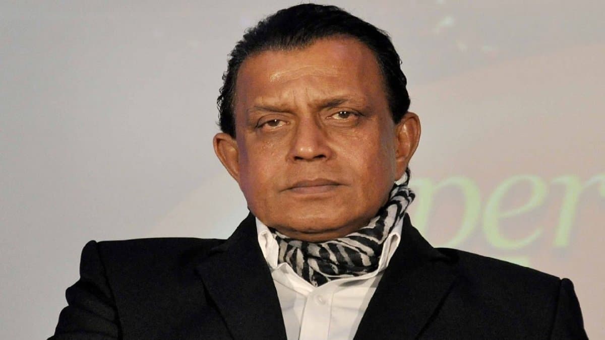 मिथुन चक्रवर्ती को हाई कोर्ट से बड़ी राहत, किस मामले में एक्टर के खिलाफ हुई थी कार्रवाई?