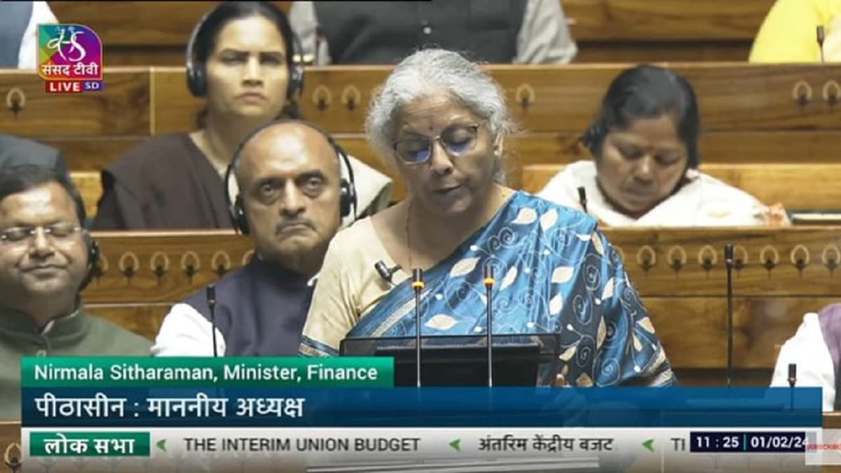 GST Council 2025: वित्त मंत्री के इस बयान में छिपे हैं राहत के संकेत, मिडिल क्लास को फिर मिलेगा तोहफा?