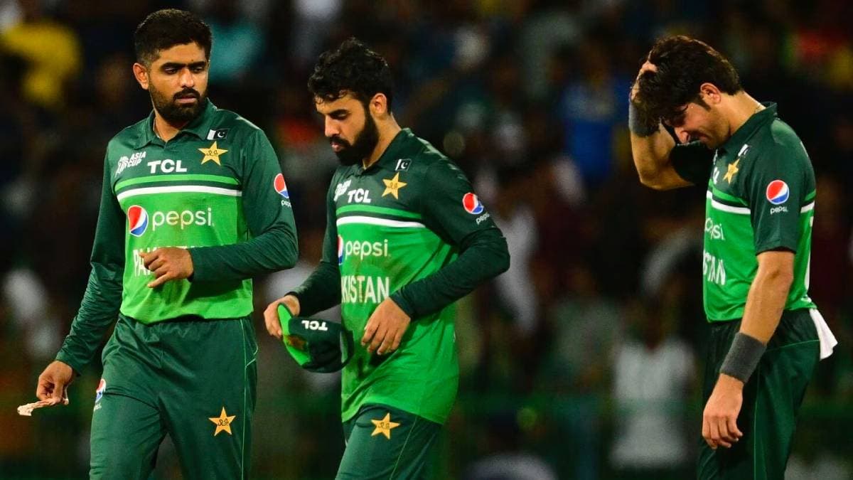 Pakistan टीम में आर या पार! बोर्ड ने खिलाड़ियों के भविष्य पर लिया बड़ा फैसला, दंग रह गए Players