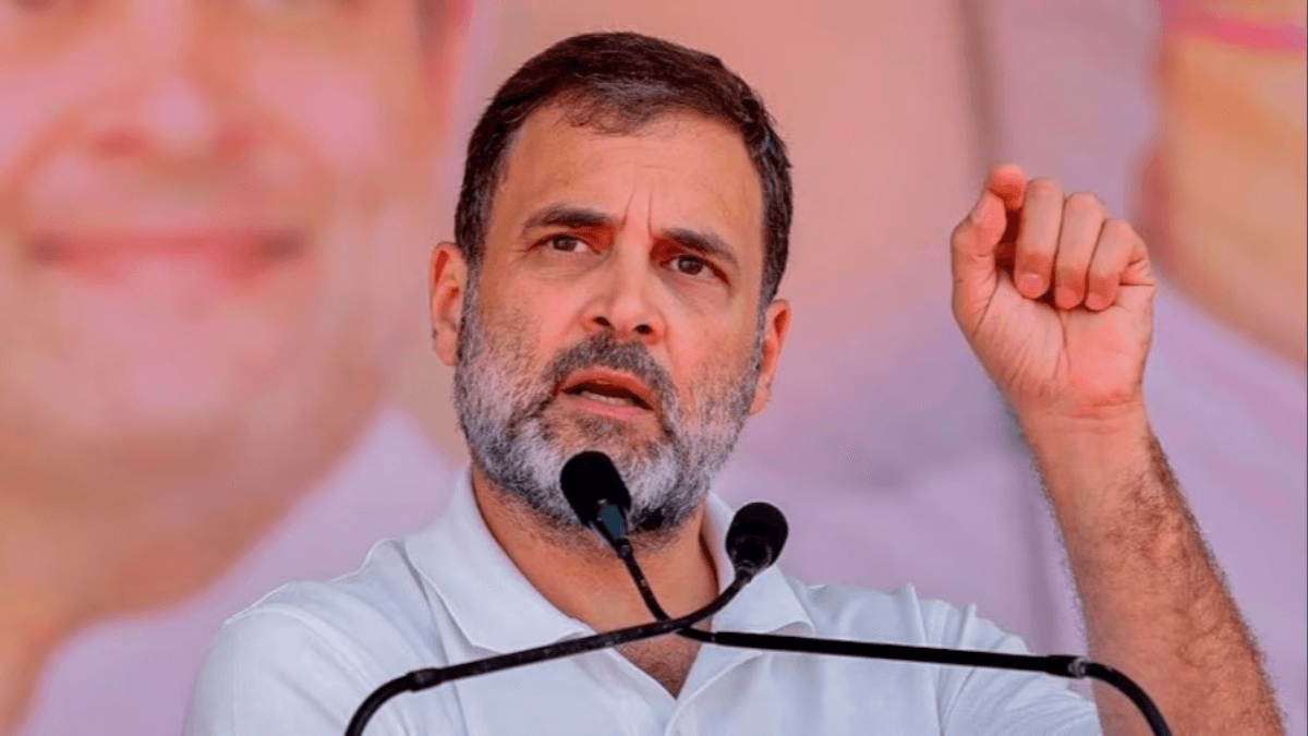 AMU में मुस्लिम लड़कियों से घिर गए राहुल, महिलाओं के हिजाब पर कही ऐसी बात, जीता सबका दिल