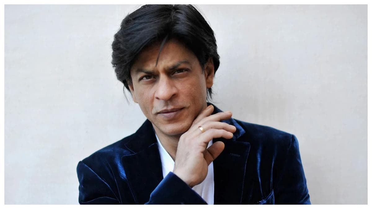 Shah Rukh Khan पहुंचे Qatar, प्रधानमंत्री ने किया स्वागत, यूजर्स बोले- उन्हें सुपरस्टार मत कहिए वो...