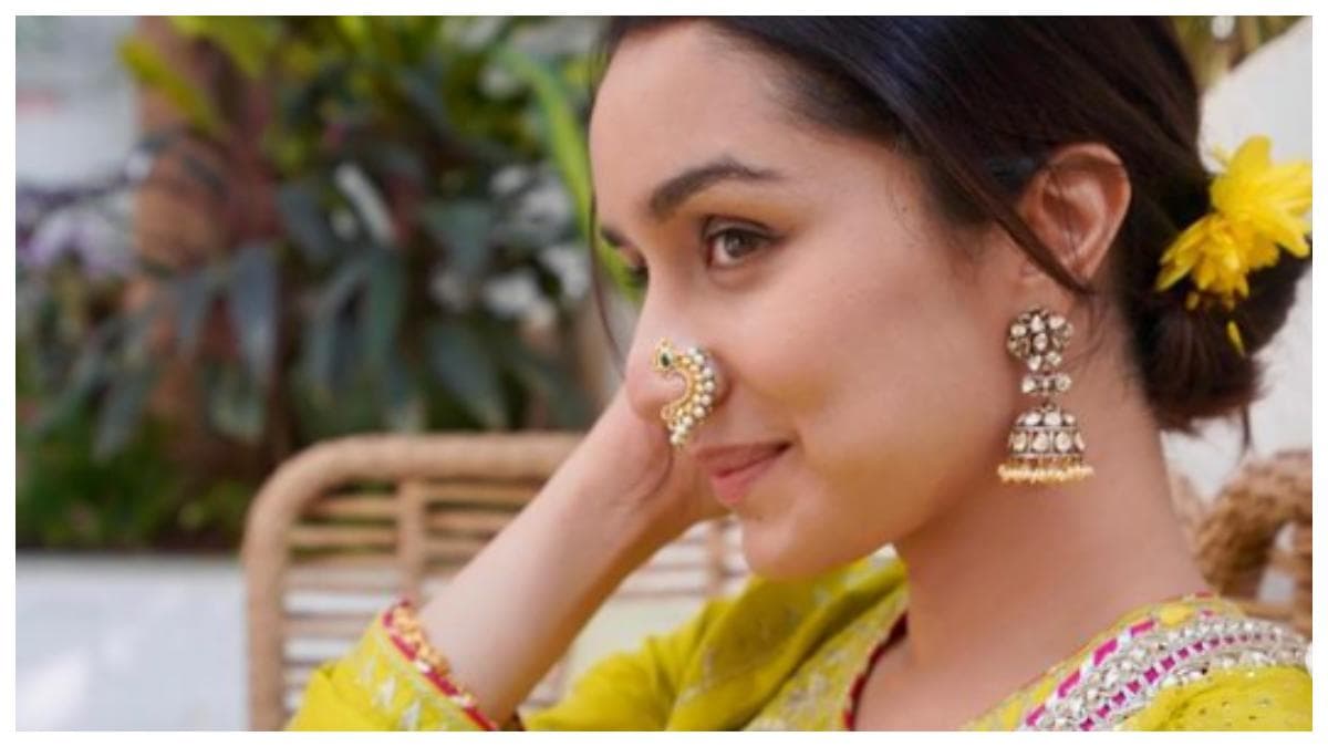 90s के किस किरदार में जचती Shraddha Kapoor? यूजर्स ने सजेस्ट किया इस हसीना का नाम