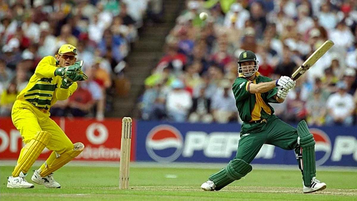 Cricket (7) Herschelle Gibbs hit 175 against australia in drunk mode chase 434 runs