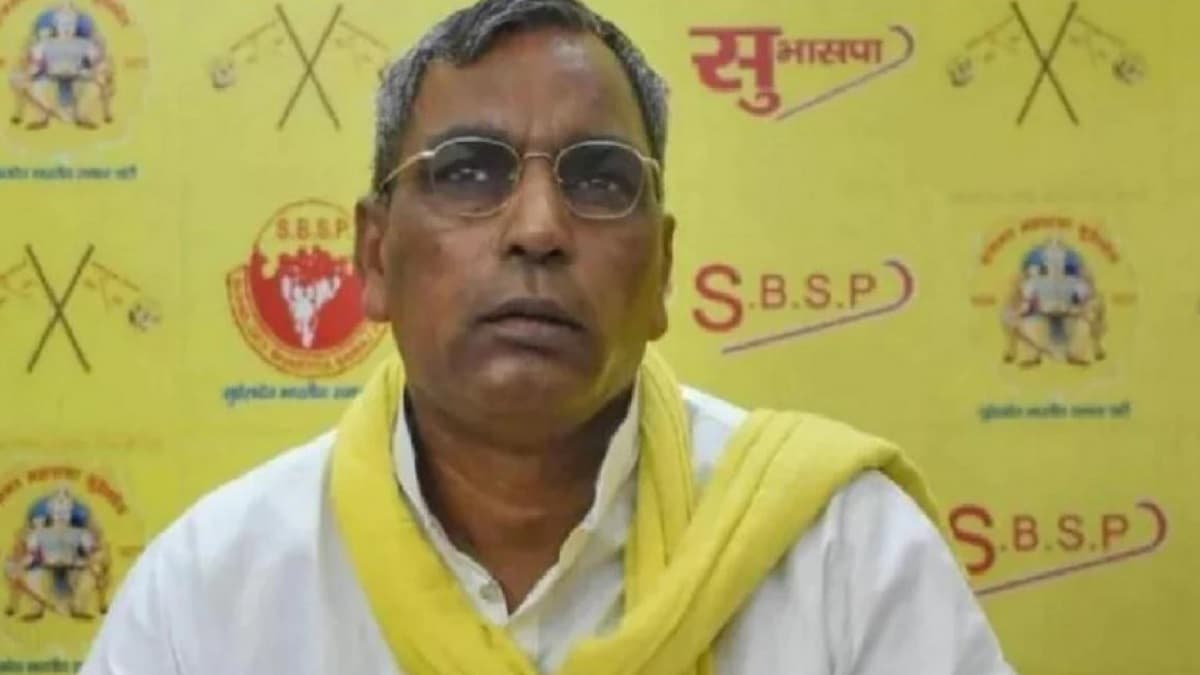 'वो करें तो रासलीला और हम करें तो कैरेक्टर ढीला', राहुल-अखिलेश पर क्या बोले राजभर