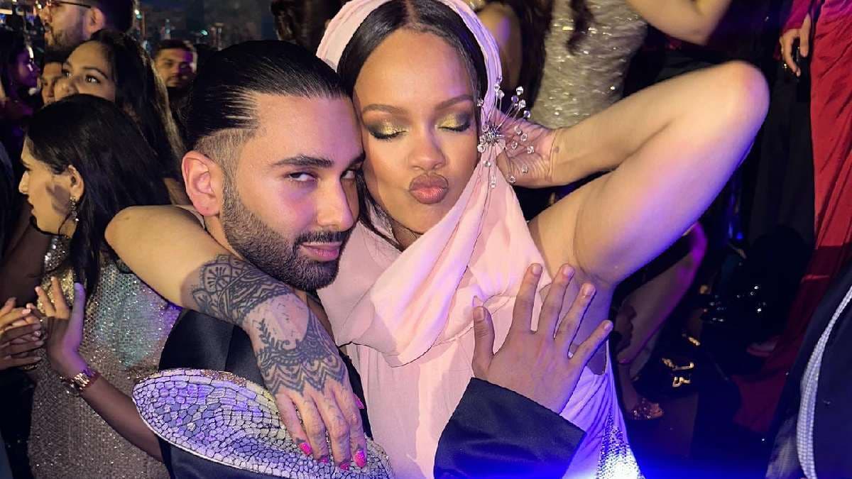 'Orry बेटा मस्ती नहीं', Rihanna को गलत तरह से छूने पर लोगों ने कर दिया ट्रोल