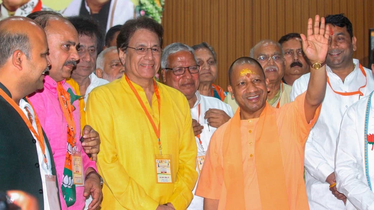 यूपी में 'राम' को जिताने के लिए BJP ने खर्चे 75 लाख, बसपा दूसरे और सपा तीसरे नंबर पर