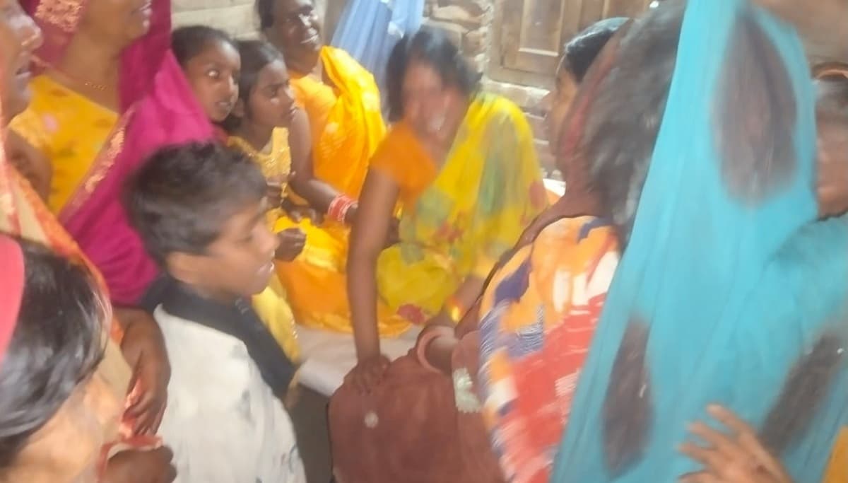 एक महीने के बेटे की गर्दन काटी, हाथ में लेकर घर में घूमा; बताई मर्डर करने की खौफनाक वजह