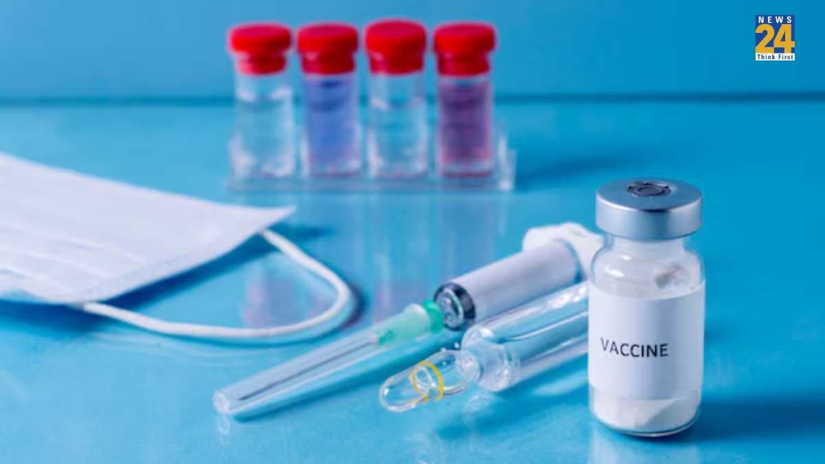 Covishield Vaccine से हार्ट अटैक का खतरा! न करें इन 5 शुरुआती लक्षणों को इग्नोर