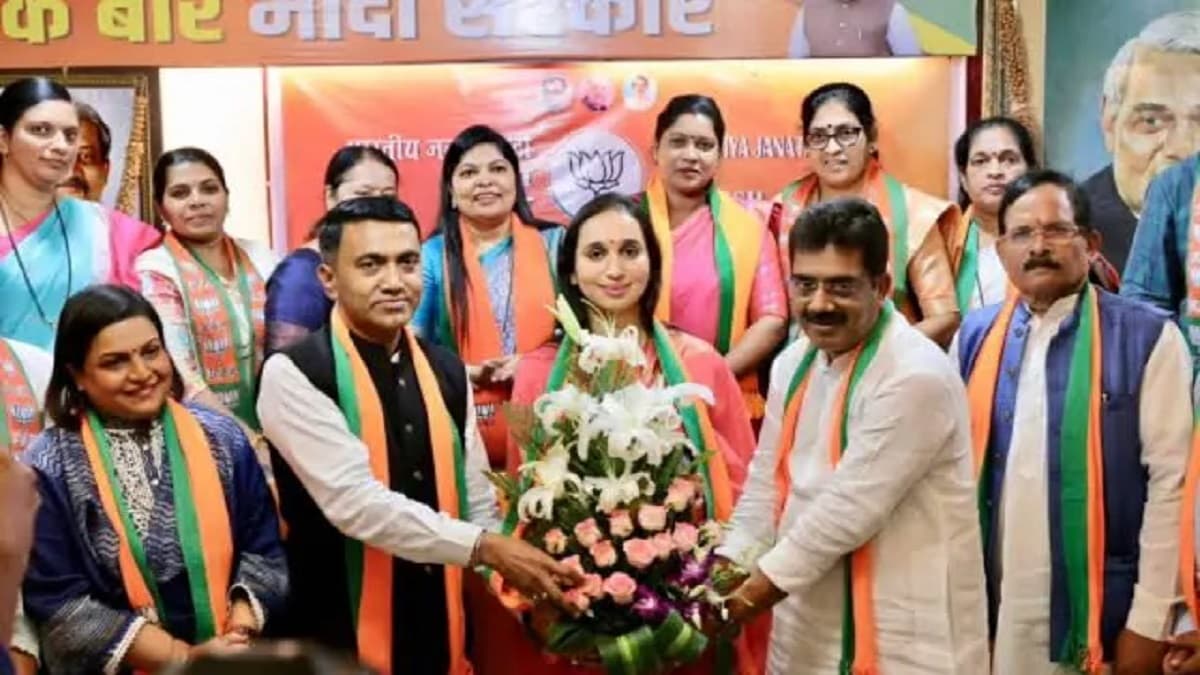 दक्षिण गोवा से बीजेपी उम्मीदवार विपक्ष के निशाने पर, उठा स्थानीय भाषा का मुद्दा, क्या बिगड़ेगा खेल?