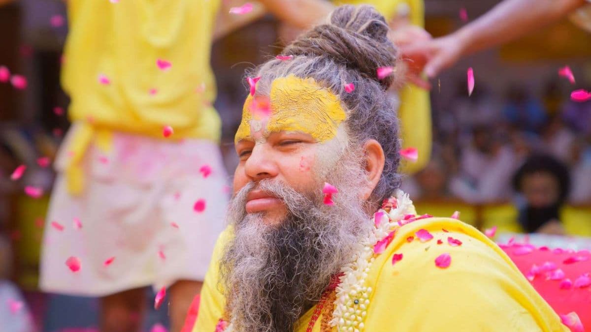 त्योहारों में रोटी सेंकना अशुभ, आखिर क्यों‌? प्रेमानंद महाराज ने बताई वजह
