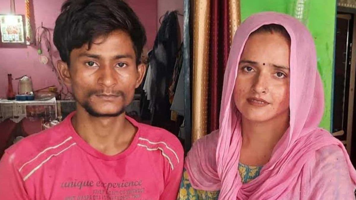 सीमा हैदर और सचिन मीणा की शादी कराने वाले पंडित को नोटिस, क्या है पूरा मामला
