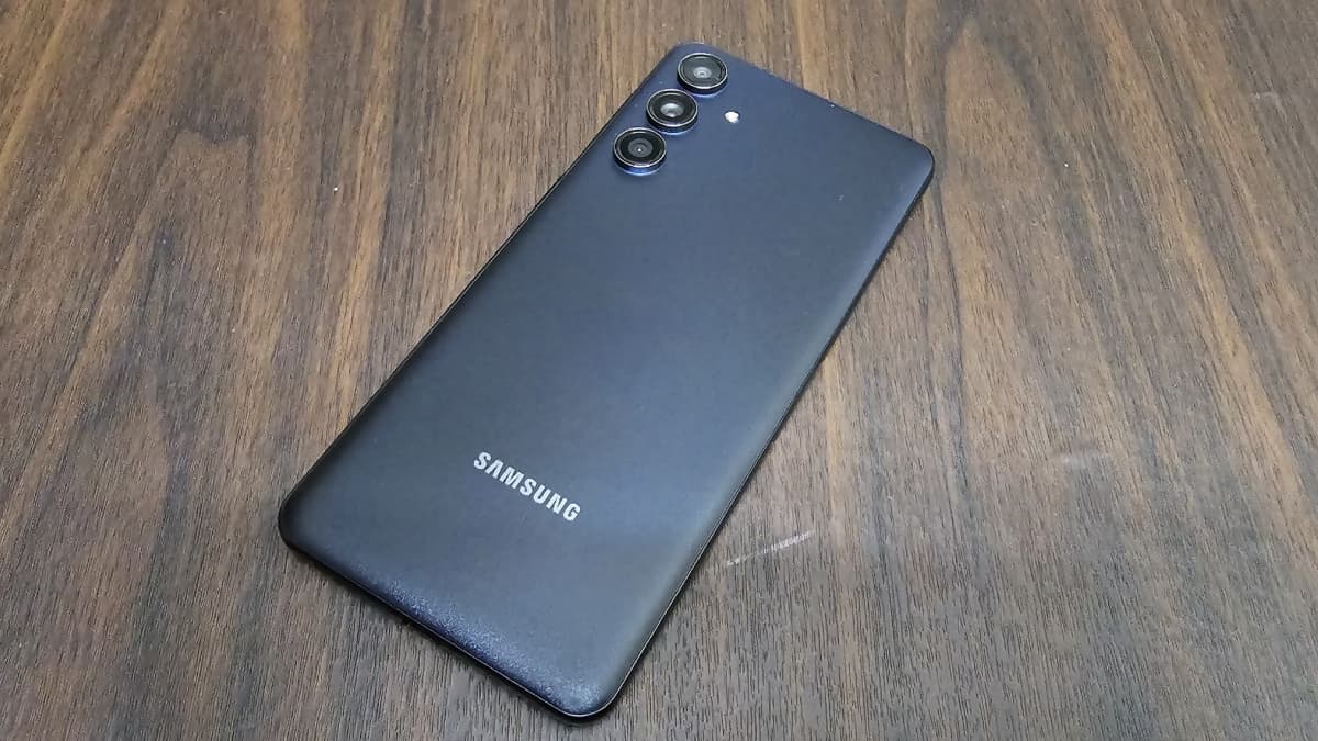 Samsung Galaxy M55 5G back