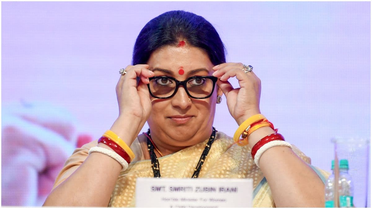क्या स्मृति ईरानी होंगी दिल्ली में BJP का मुख्यमंत्री चेहरा? प्रचार अभियान में उतारने की तैयारी तेज