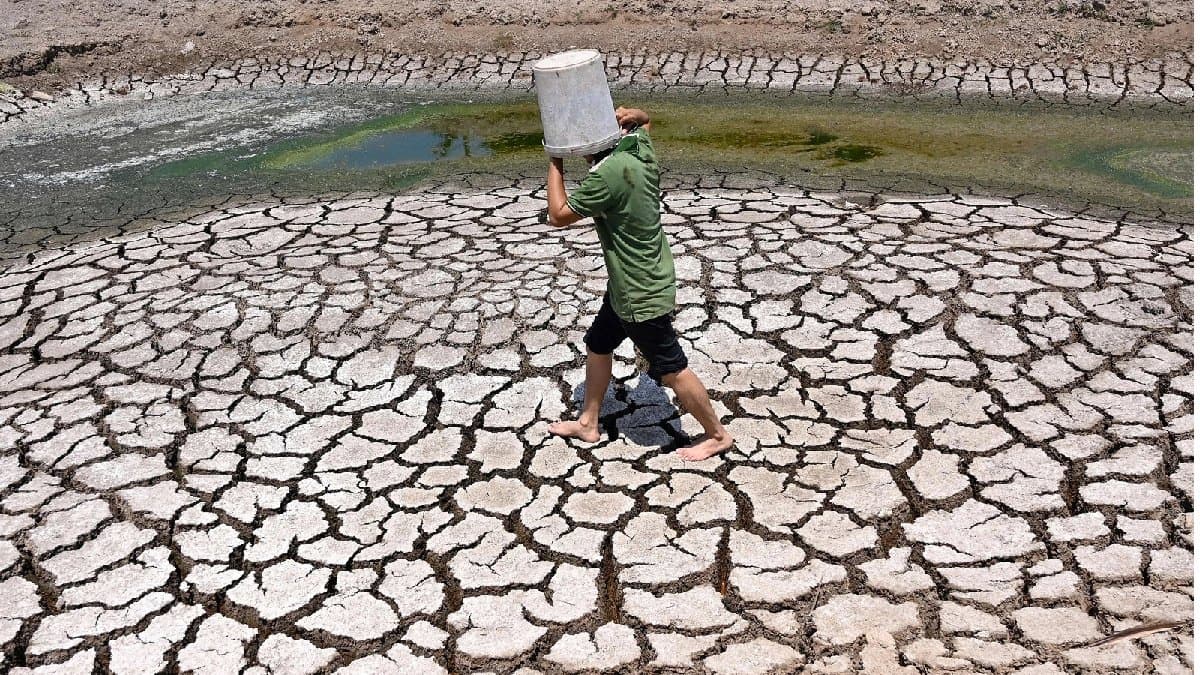 Water Emergency: इस देश में लगा आपातकाल, वजह जानकर हो जाएंगे हैरान