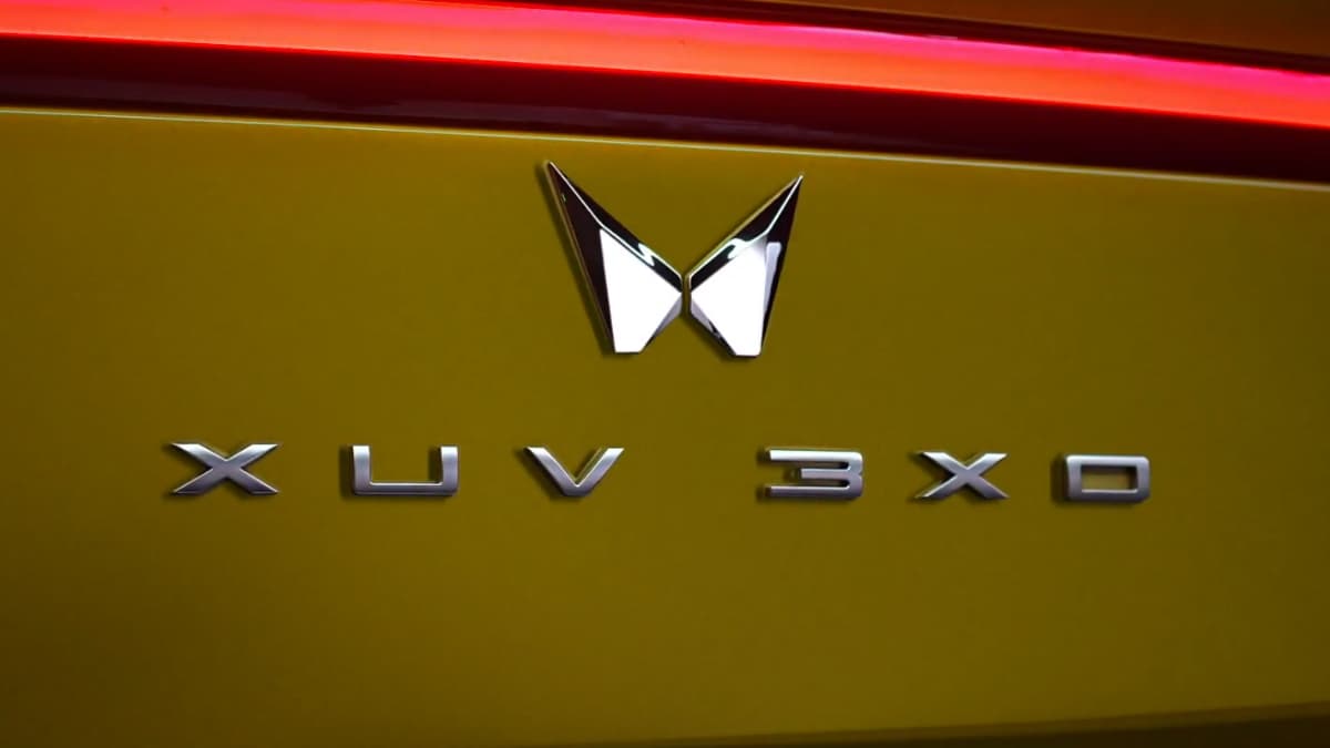 Mahindra XUV 3XO, Mahindra XUV 3XO price, Mahindra XUV 3XO features, Mahindra XUV 3XO delivery Mahindra XUV 3XO
