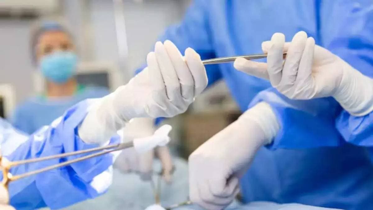 गर्भवती के शरीर में कपड़ा छोड़ा, 3 फीट लंबा प्राइवेट पार्ट में चिपका था, कर्नाटक के सरकारी अस्पताल की लापरवाही