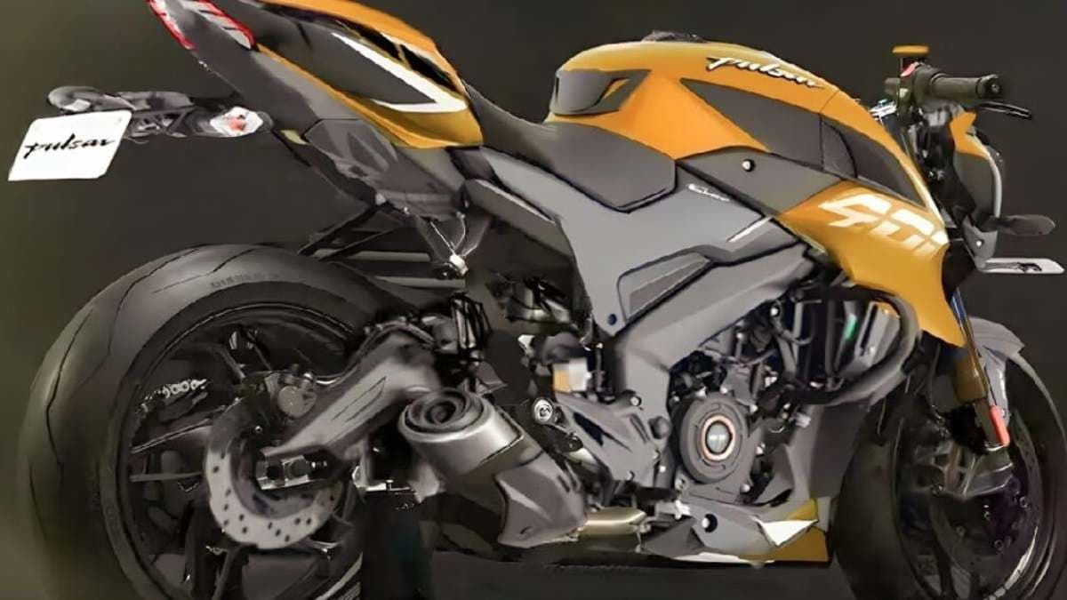 Royal Enfield और Bajaj की आने वाली हैं नई बाइक्स, मिलेगी 47 kmpl की माइलेज और डैशिंग लुक्स 