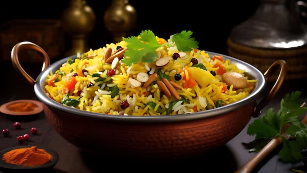 Lunch Box Recipes: लंच बॉक्स के लिए वेजिटेबल बिरयानी की रेसिपी