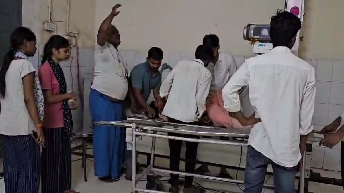 अस्पताल में तोड़फोड़, 5वीं मंजिल से CHO को फेंका, बिहार में महिला की मौत पर परिजनों ने काटा बवाल
