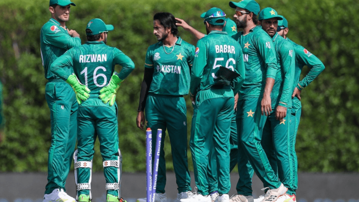 T20 WC 2024 से पहले पाकिस्तान को लगा बड़ा झटका, खतरनाक गेंदबाज नहीं खेलेगा विश्व कप