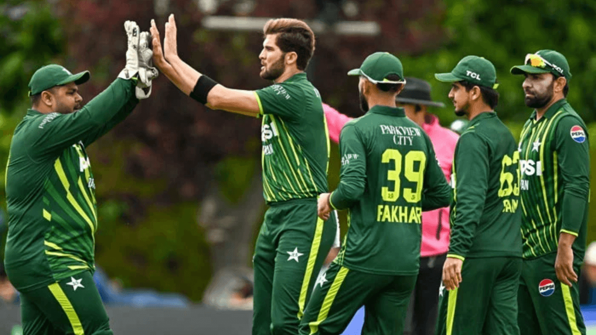 T20 WC 2024: पाकिस्तान को मिल सकता है खतरनाक मेंटोर, सहवाग से भी विस्फोटक दिग्गज पर टिकी नजरें