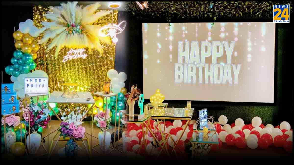 दिल्ली में बुक करो थिएटर, 3 घंटे के 1500 रुपये, मूवी देखो या करो पार्टी, मर्जी आपकी