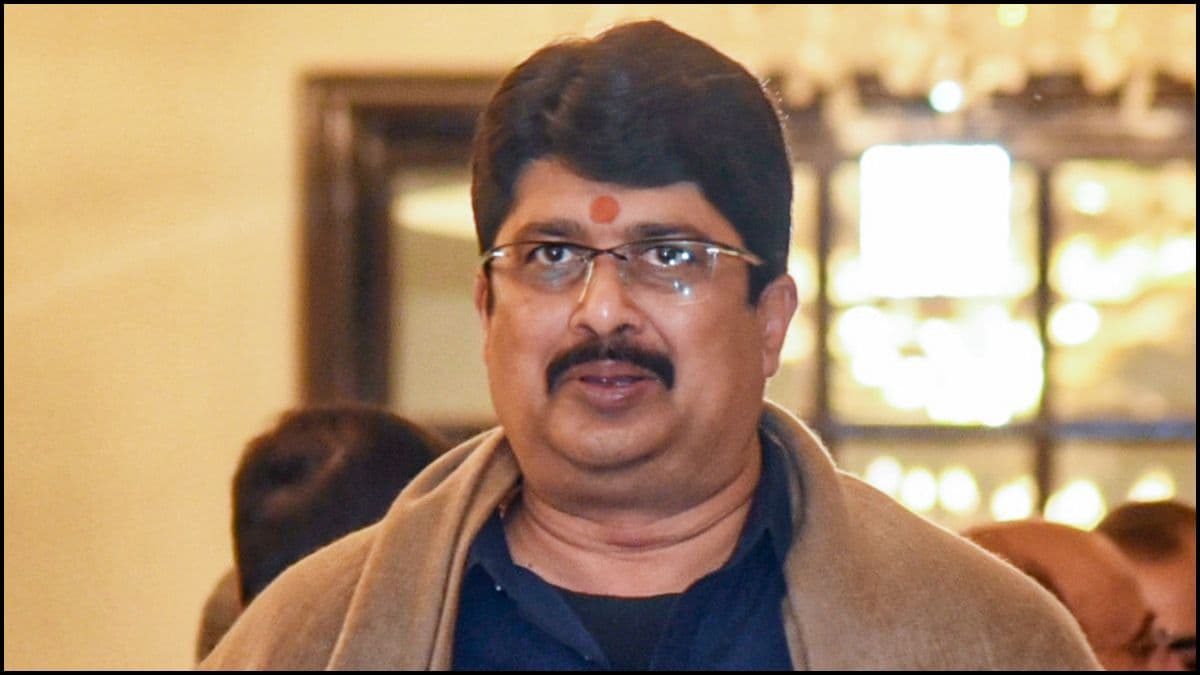 अंतिम चरण से पहले बदला राजा भैया का रुख? बोले- मोदी जी सरकार बनाने जा रहे हैं... देखिए Video