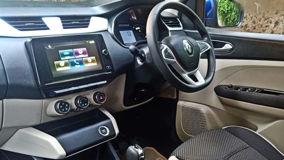 8 लाख से कम कीमत में मिलती हैं Renault की ये SUV, 19 की माइलेज और एडवांस सेफ्टी फीचर्स