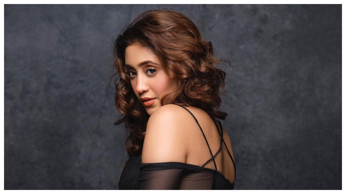 Shivangi Joshi Birthday Special: कभी 4 हजार रुपये कमाती थी TV की 'नायरा', रिवील की लाइफ से जुड़ी खास बातें