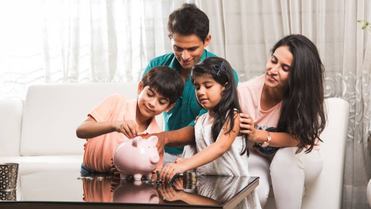 नाबालिगों का PPF अकाउंट खुलवाते समय ध्यान में रखें 4 बातें, नहीं तो उठाना पड़ेगा नुकसान